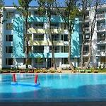 Mng Yassen Lejlighedshotel 4*
