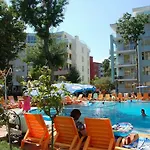 Mng Yassen Lejlighedshotel 4*