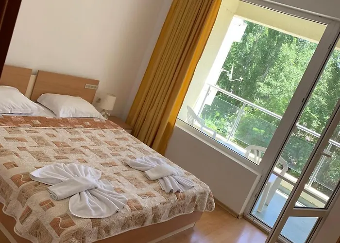 Mng Yassen 4* סאני ביץ'