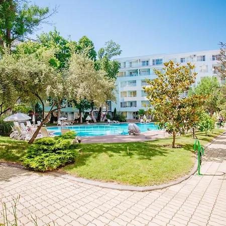 Апарт-отель Mng Yassen 4*