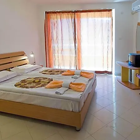 Hotel apartamentowy Mng Yassen