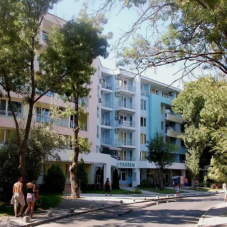 Mng Yassen Lägenhetshotell