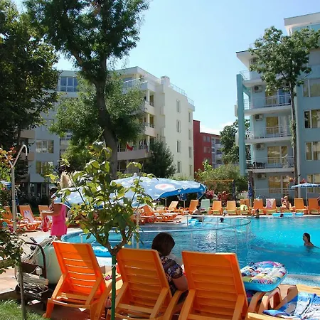 Mng Yassen Апартхотел 4*