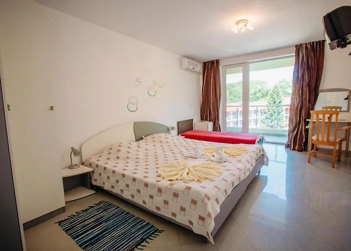 Mng Yassen Apartmanhotel