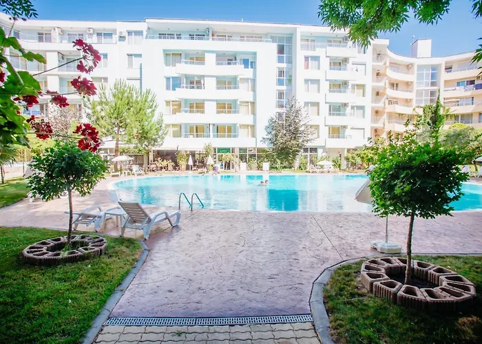 Mng Yassen Apartmanhotel 4*