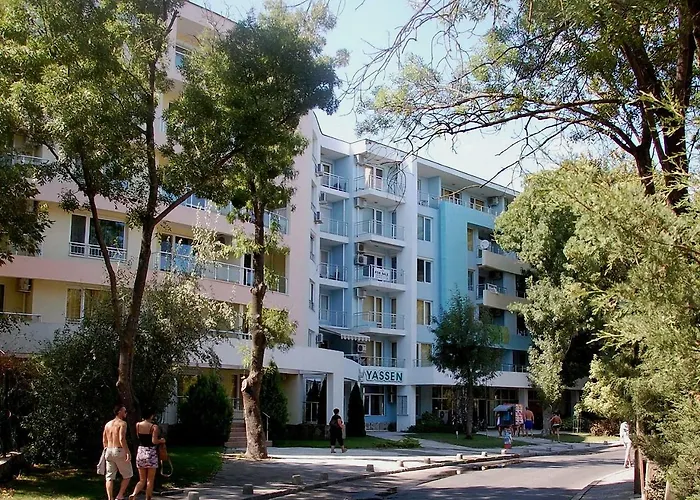 Mng Yassen Apartmanhotel